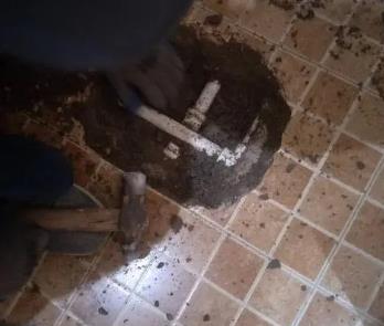 井陉卫生间漏水维修公司为您分享下卫生间渗水如何处理及注意事项